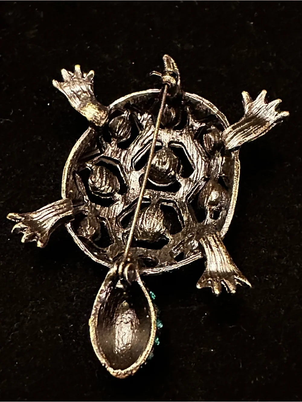Sparkling Turtle Brooch in Yellow and Teal Crystal